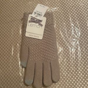 NWT AMERICAN EAGLE LEMON FROSTED PEBBLE GLOVES COLOR Tan OS